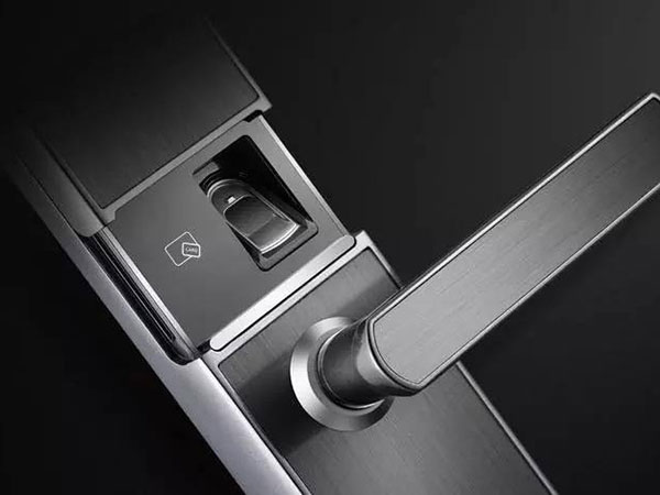 贛州換鎖電話(開門鎖安裝指紋鎖)